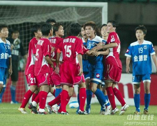 独行侠队记：浓眉表示他计划出战明天对阵火箭的背靠背比赛