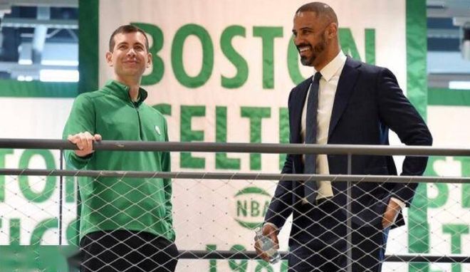 野茂英雄在科罗拉多高海拔球场投出无安打比赛，成为历史上首位达此成就的亚洲人