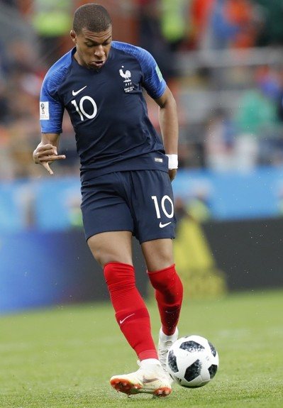 皇马的更多问题：姆巴佩手指骨折，哈维·阿隆索压力山大