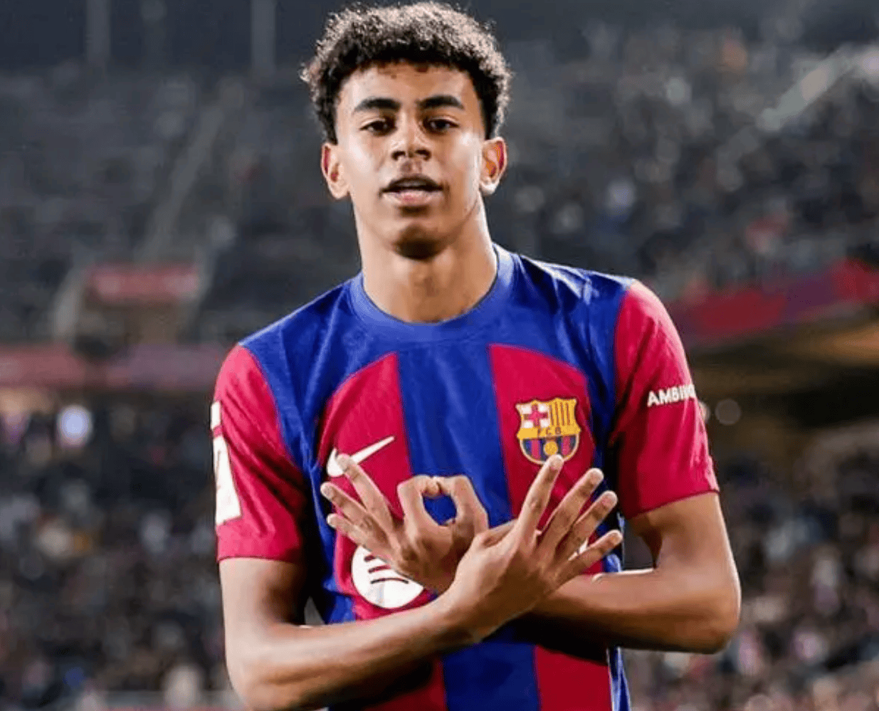 打爆曾凡博+碾压北京！广东“冠军锋线”打成大腿，杜锋赌对了！