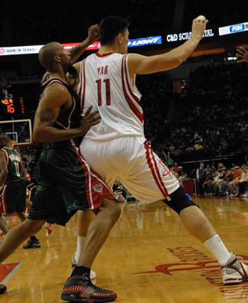 【日职】王牌东克树遭奇袭盗三垒！DeNA火力熄火吞零封、高潮系列赛决胜轮首战失利｜日本职棒