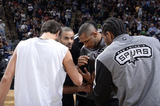 一支球队如何熬过低潮